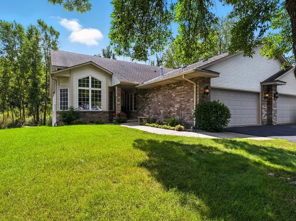 12888 Falcon Dr, Apple Valley, MN 55124