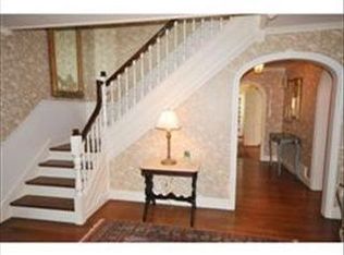 40 White Oak Rd, Wellesley, MA 02481