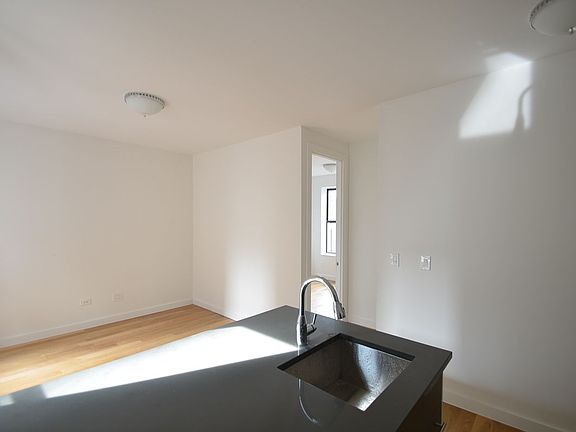 3rd image of 561 W 144th St APT 24