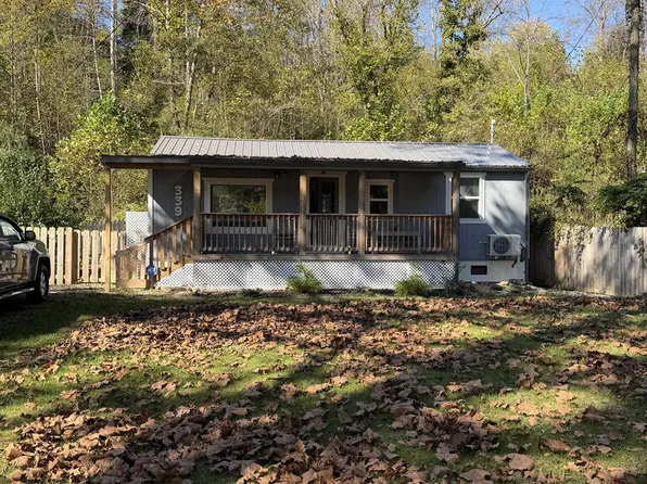 339 Ky Rte #172, Staffordsville, KY 41256