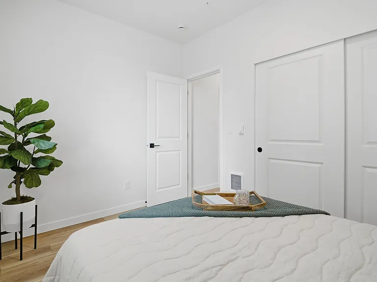 1420 S J St #B2 — Photo 9