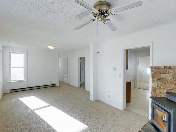 3rd image of 124 S Hallett St