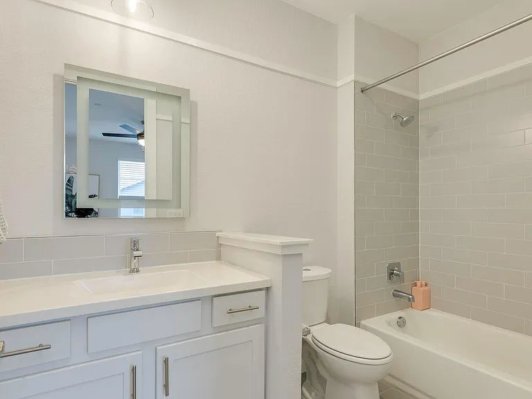 12001 Vista Parke Dr #1103 — Photo 18
