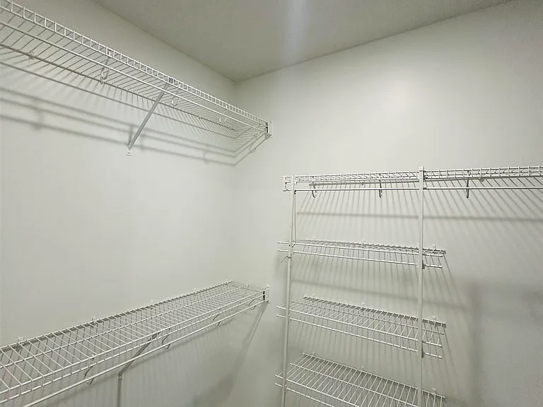 10006 Cameron Ridge Trl — Photo 12