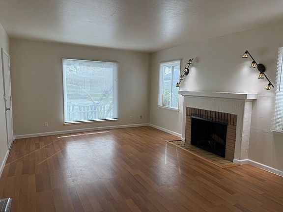 2nd image of 131 Boston Ave