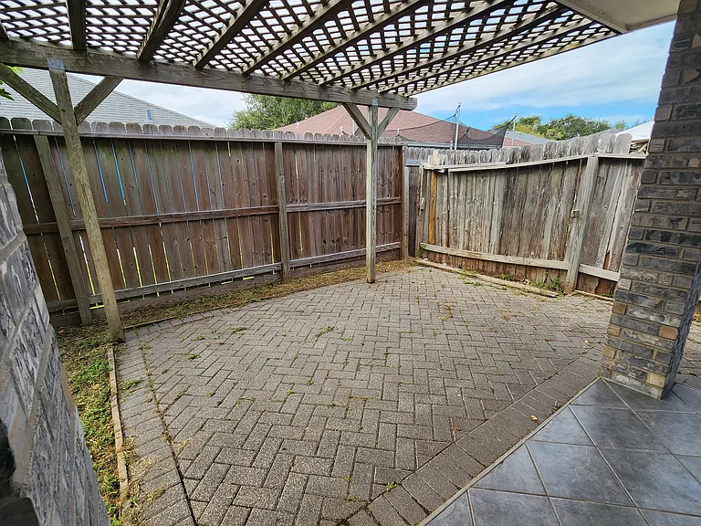 7933 Wolverine Dr — Photo 14