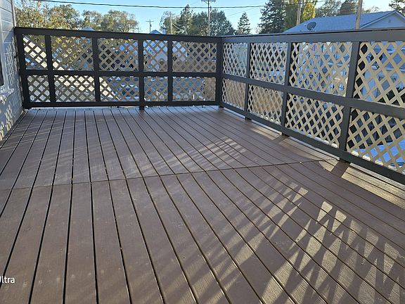 Trex deck, with lattice screen