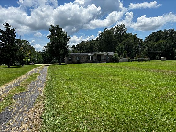 2nd image of 175 Bozman Rd