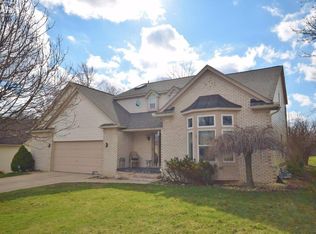 6176 Pine Creek Xing, Grand Blanc, MI