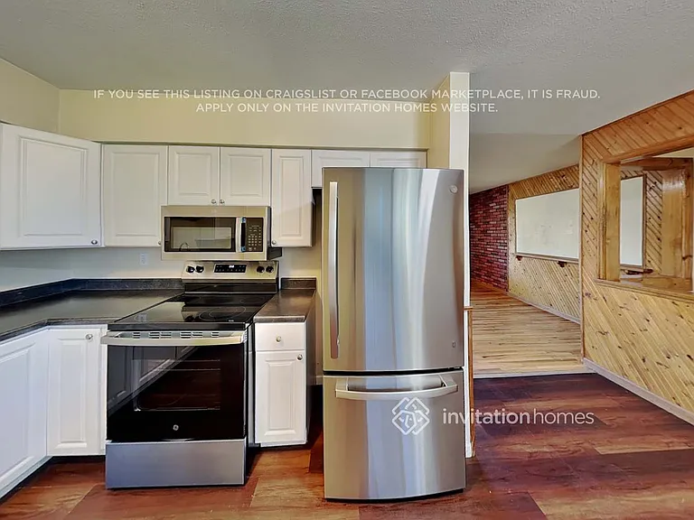 8544 Wiley Cir — Photo 15