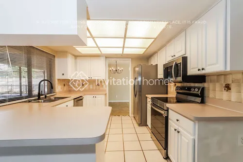 500 Hadley Dr Photo 1