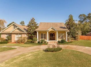 1065 N Haven Dr, Ponchatoula, LA 70454