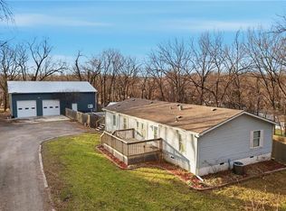 2109 Elm St, Saint Joseph, MO 64505