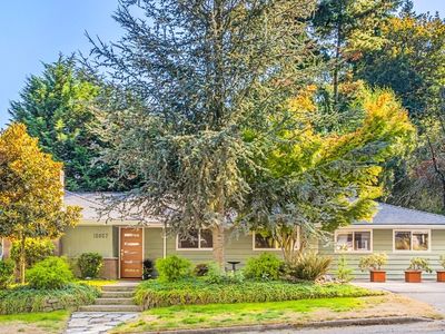 15857 35th Avenue NE, Seattle, WA, 98155