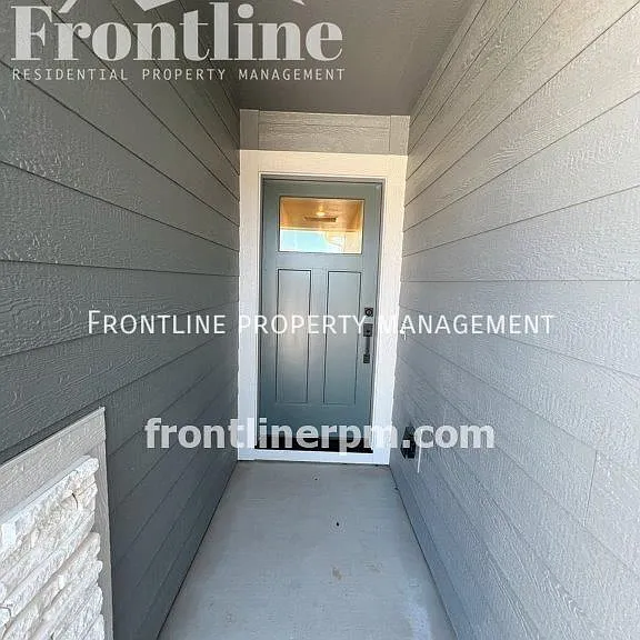 4360 S Redwater Ave — Photo 28