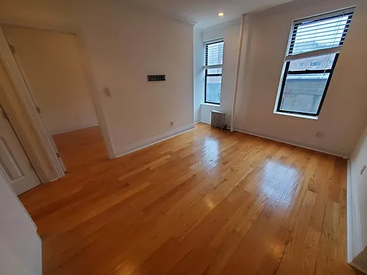 Rented by Corcoran | media 30