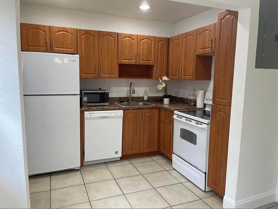 1st image of 845 NW 46th Ave #845