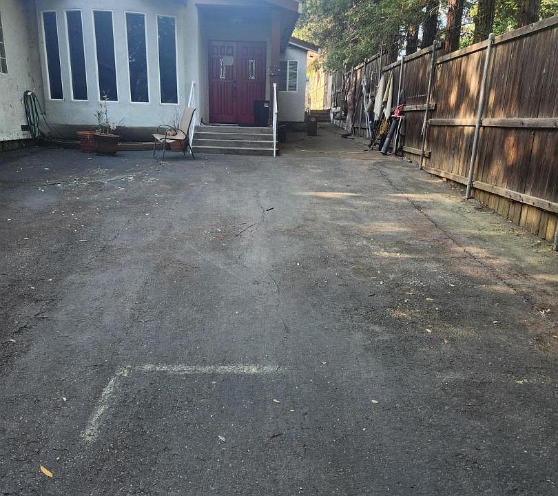 1st image of 8879 Sunset Ave