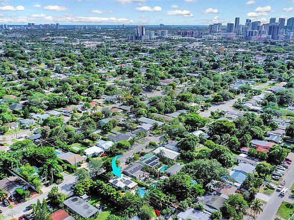 4th image of 1345 NW 4th Avenue