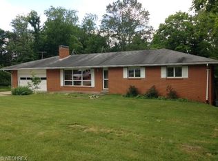 2586 Rowan St, Zanesville, OH 43701
