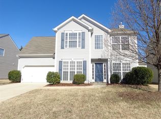 11016 Treebranch Dr, Charlotte, NC 28216