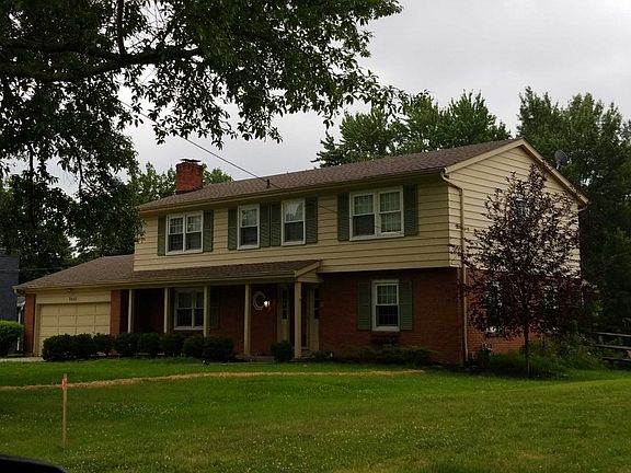 3rd image of 7405 Huckleberry Ln