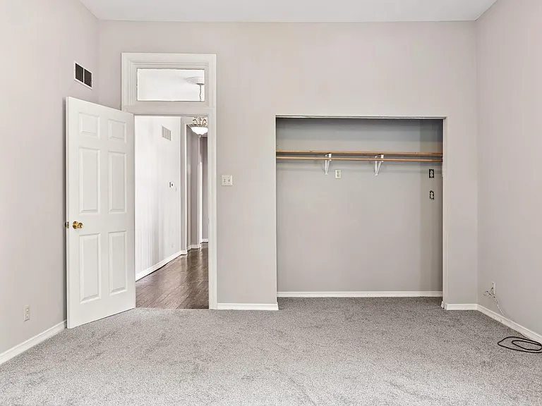 4330 W Pine Blvd — Photo 45
