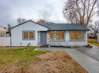 2018 W 3rd Ave, Kennewick, WA 99336
