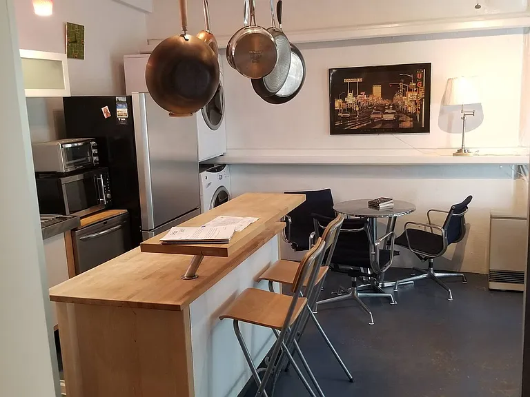 309 Harvard Dr SE #2 — Photo 8