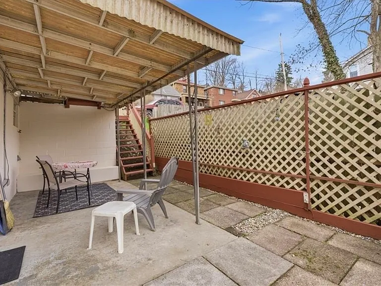 226 Frankfort Ave — Photo 31
