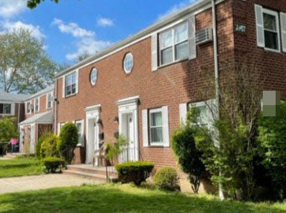 2nd image of 254-61 75th Ave