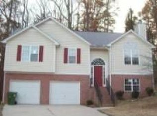 2358 Sandspring Dr SW, Atlanta, GA 30331
