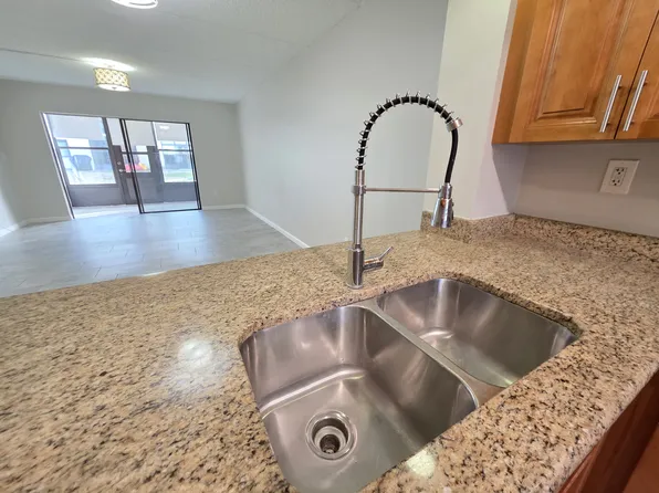 2275 62nd Ave N Unit 5103, Saint Petersburg, FL 33702