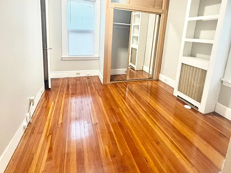 64 Stanley St #1 — Photo 9