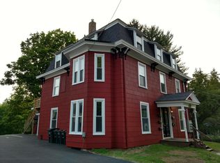 33 Bennoch Rd APT 2, Orono, ME 04473