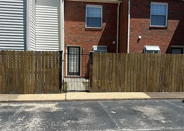 940 Glenn St #702 — Photo 21