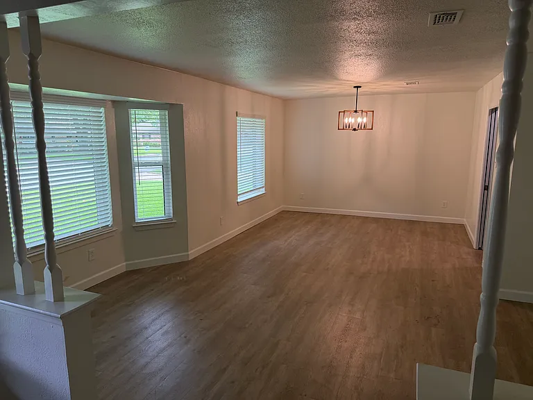 3728 Ashford Ave — Photo 8