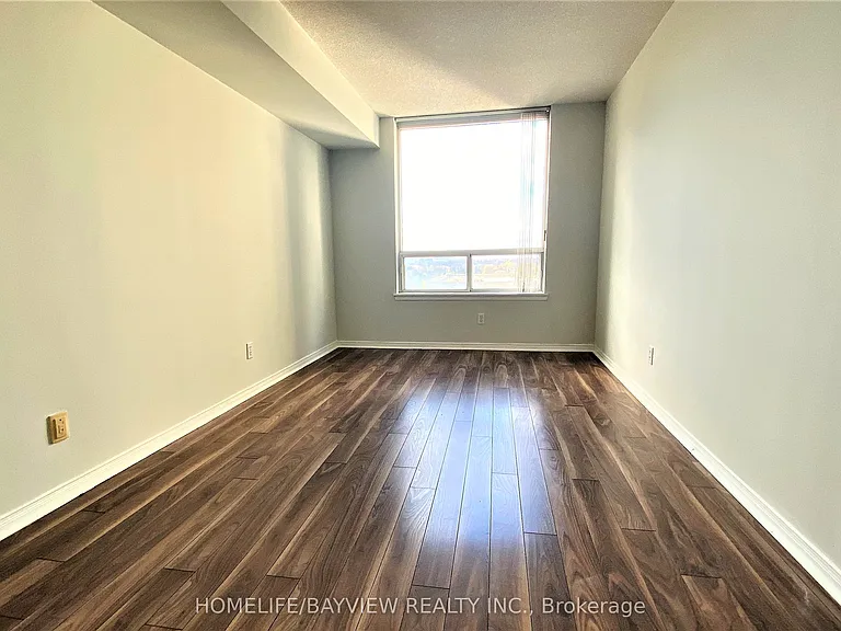 18 Hillcrest Ave #1708 — Photo 11