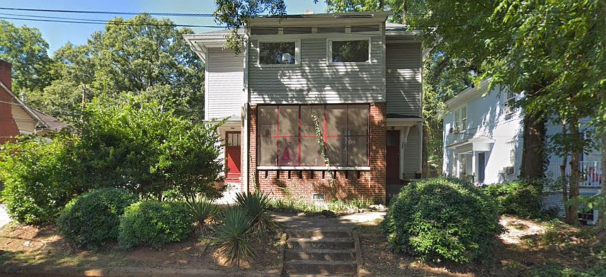 205 Hampshire (cottage house behind the main house)