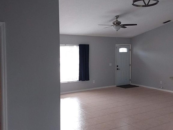 5th image of 6125 NW East Deville Cir