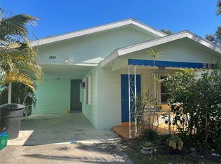 2814 Upton St S, Gulfport, FL 33711