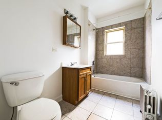 7109-15 S Ridgeland Ave #1740-2W, Chicago, IL 60649