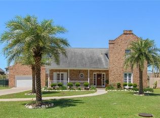1717 Lake Superior Dr, Harvey, LA 70058
