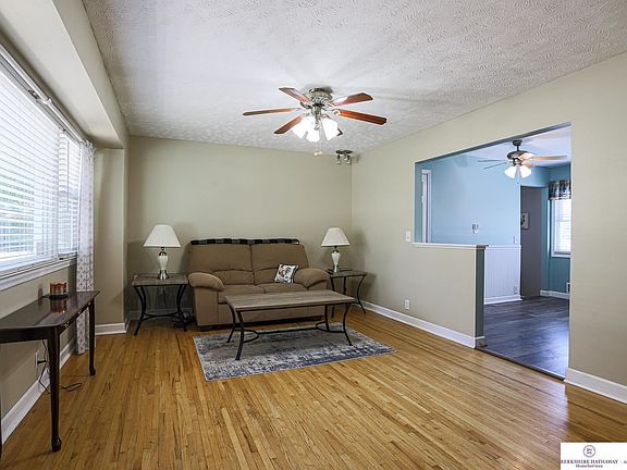 5th image of 7317 Wood River Dr