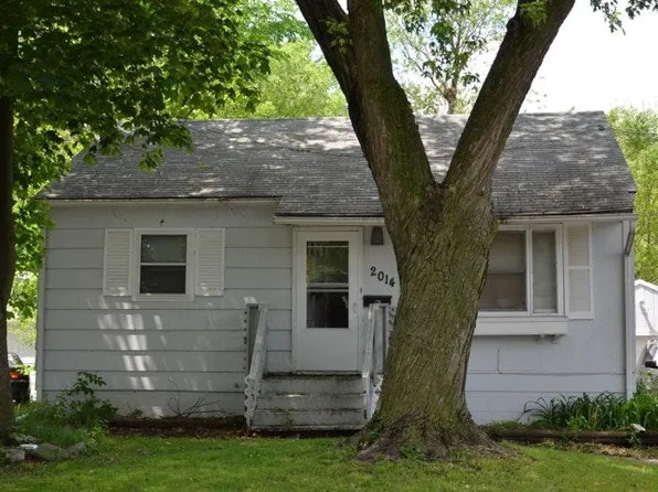 2014 60th St, Des Moines, IA 50322