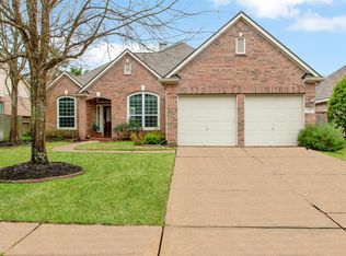 1011 Compass Cove Cir, Spring, TX 77379