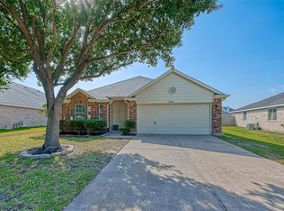 8418 Woodland Knoll Ln, Cypress, TX 77433