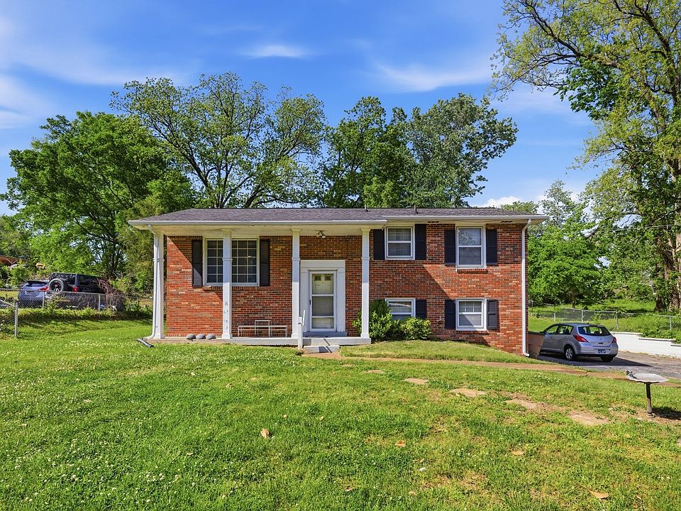 1st image of 124 Luna Dr