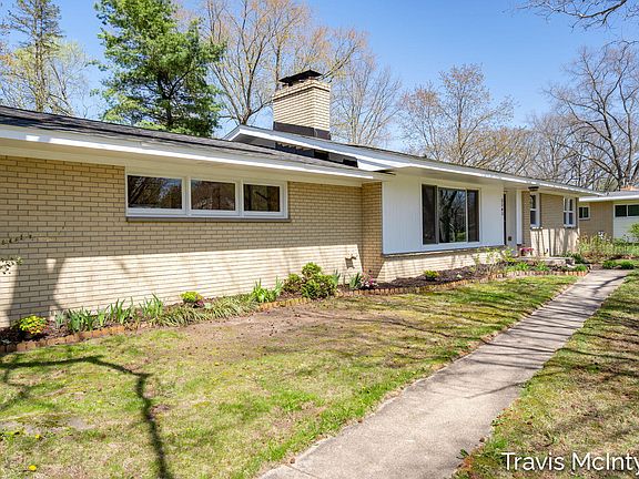 4th image of 3343 Gateshead St NE