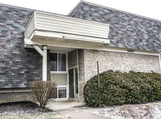 1680 Summit St APT 1A, Columbus, OH 43201